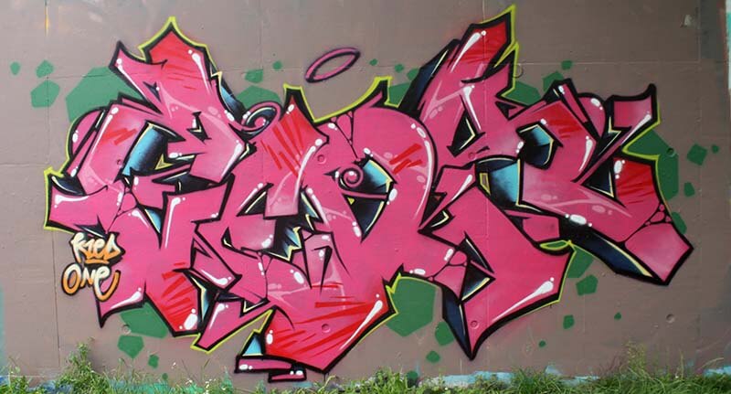 Pinky Brooster