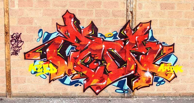 Graffiti réalisé par Kzed du crew AXDK a Amiens dans une usine abandonnée